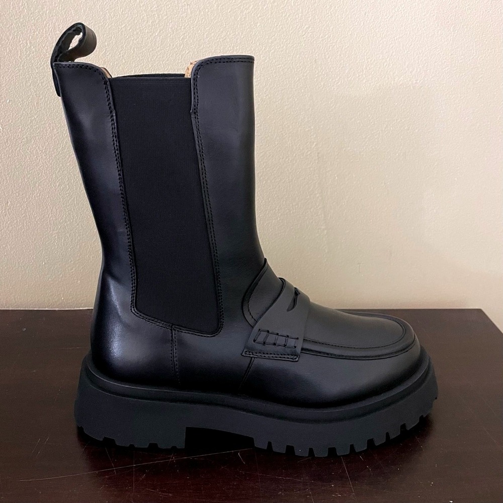 Banana Republic Womens Black Leather Penny Loafer Lug Sole Chelsea Boots 8 - Picture 3 of 7